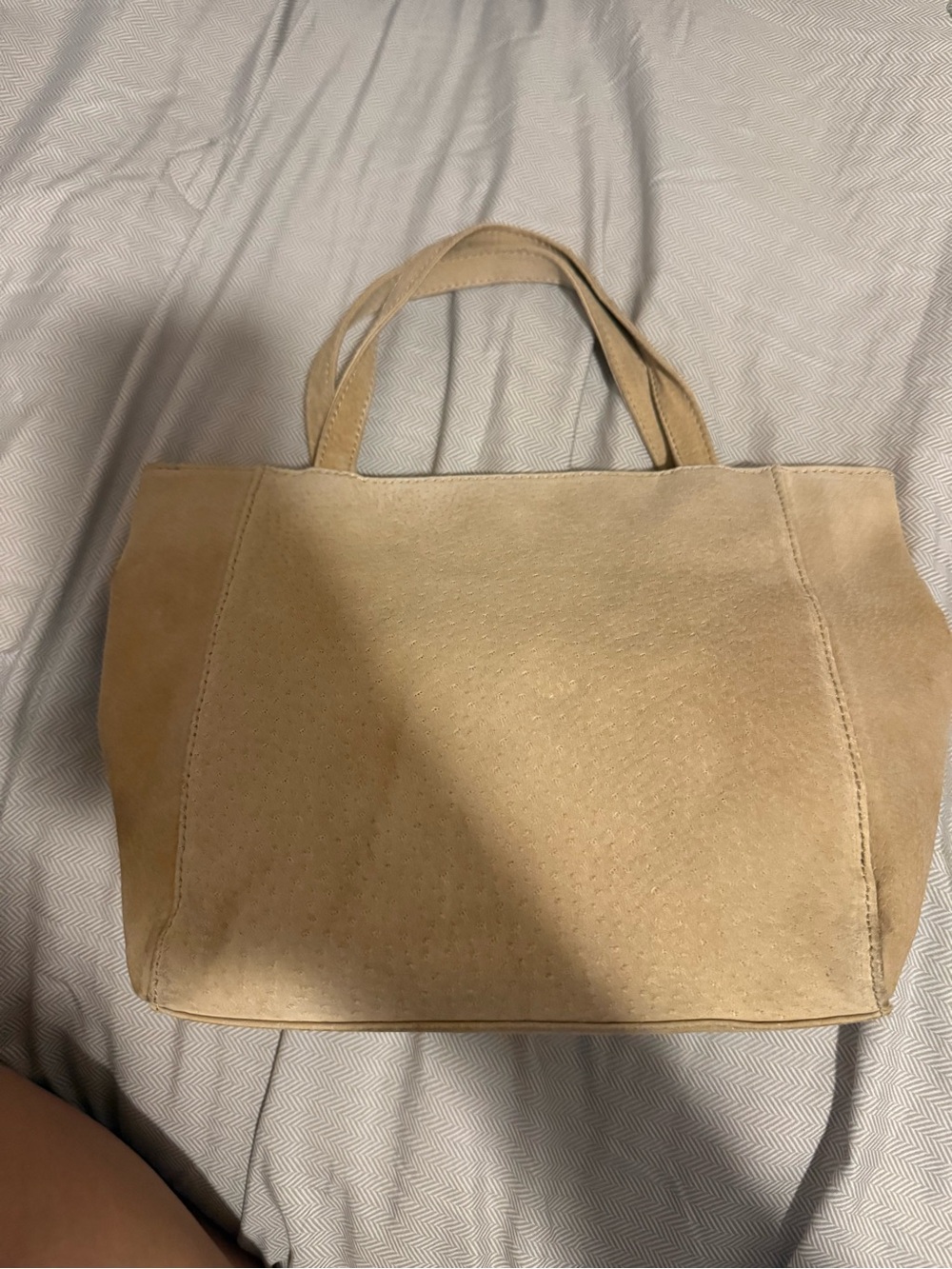 Wilsons Leather Beige Interior Zip Tote
